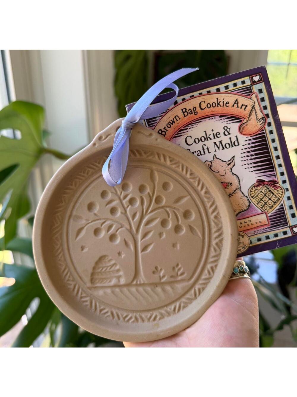 Vintage Brown Bag Cookie Art Ceramic Mold Shaker Tree